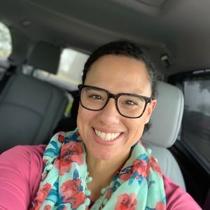 Meet your Posher, Krishelle